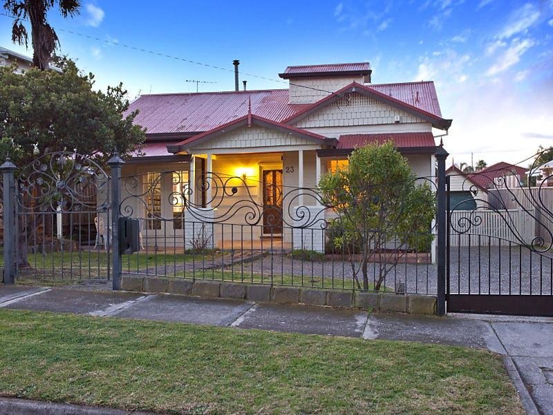 23 Ashmore Avenue, Mordialloc, Vic 3195 Property Details
