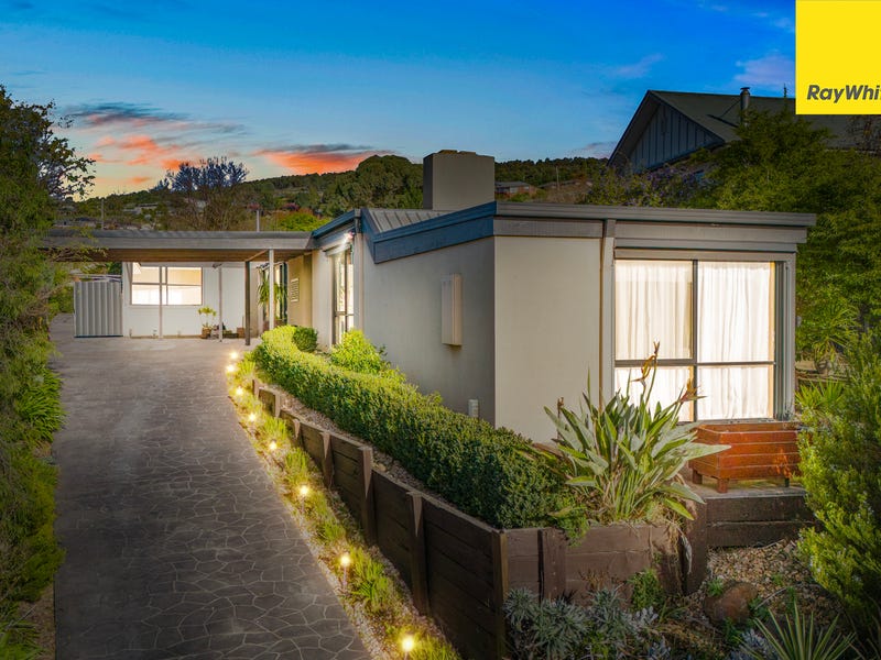 39 Riversdale Crescent, Darley, Vic 3340 House for Sale realestate