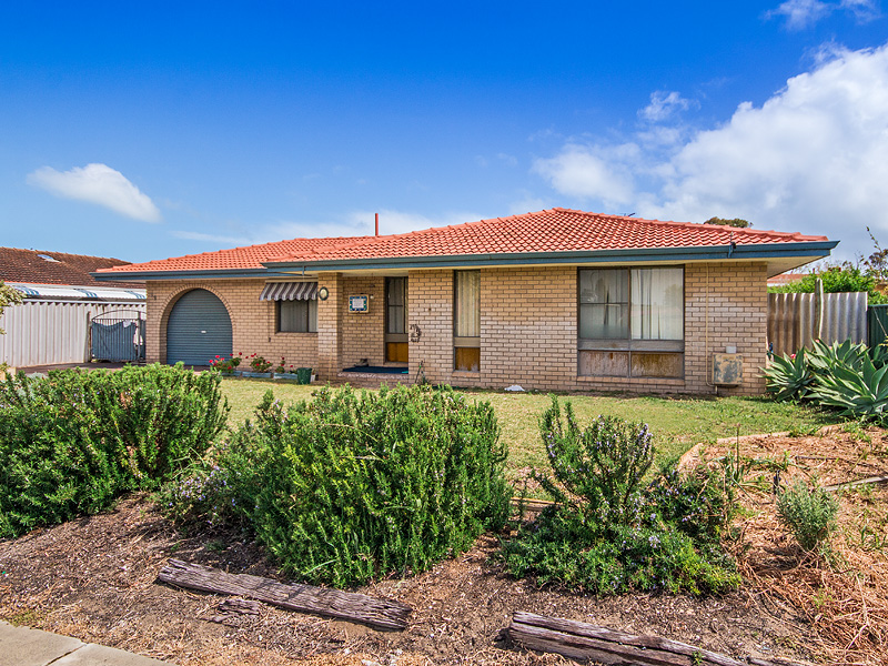 99 Safety Bay Road, Shoalwater, WA 6169 Property Details