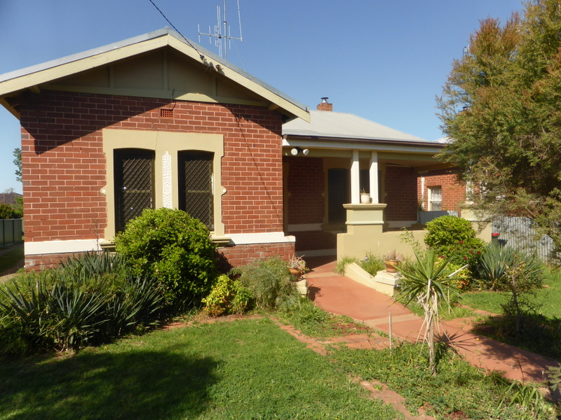 65 Dalton Street, Parkes, NSW 2870 Property Details
