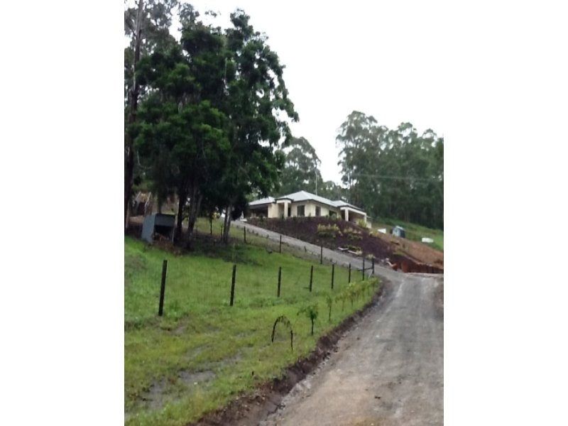 7 Songbird Place, Mooloolah Valley, QLD 4553