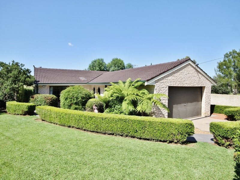 1 Godfrey Street, Raglan, NSW 2795 Property Details