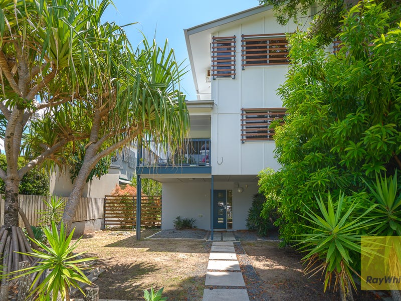 1/1921 Hunter Avenue, Labrador, Qld 4215 Property Details