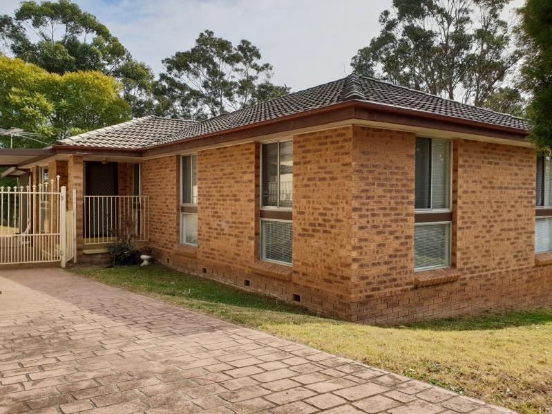 61 Stornoway Avenue, St Andrews, NSW 2566