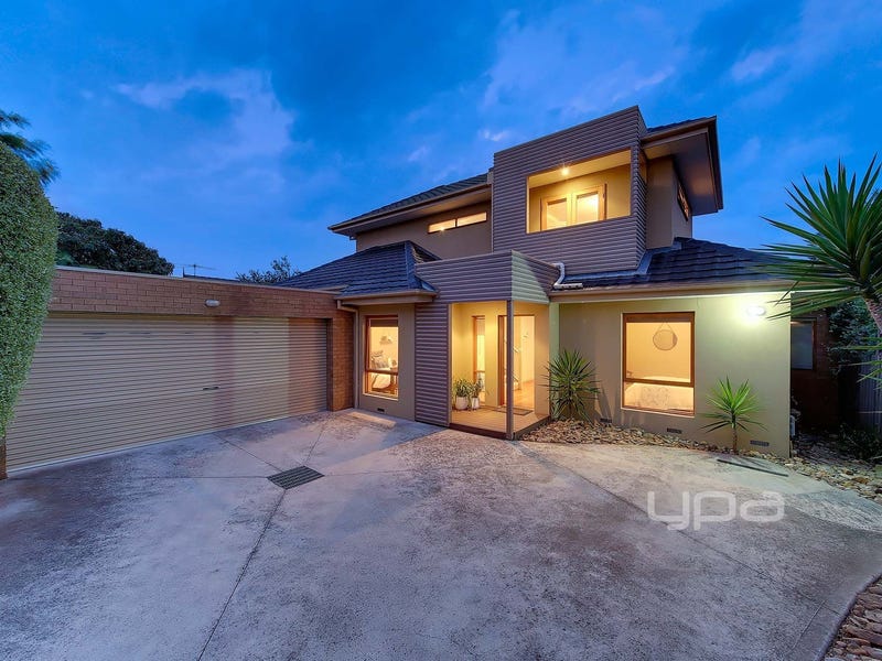 2/8 Forman Street, Westmeadows, VIC 3049