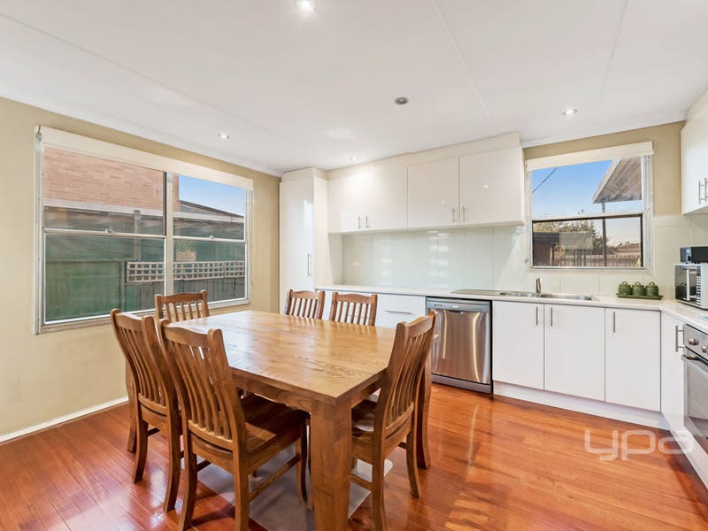 28 Westmere Crescent, Coolaroo, Vic 3048 Property Details