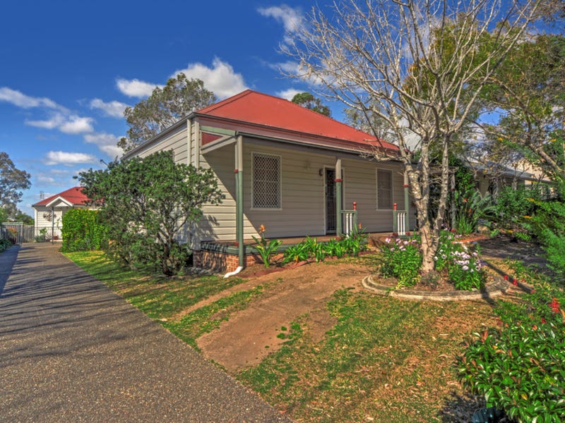 70 Shoalhaven Street, Nowra, NSW 2541