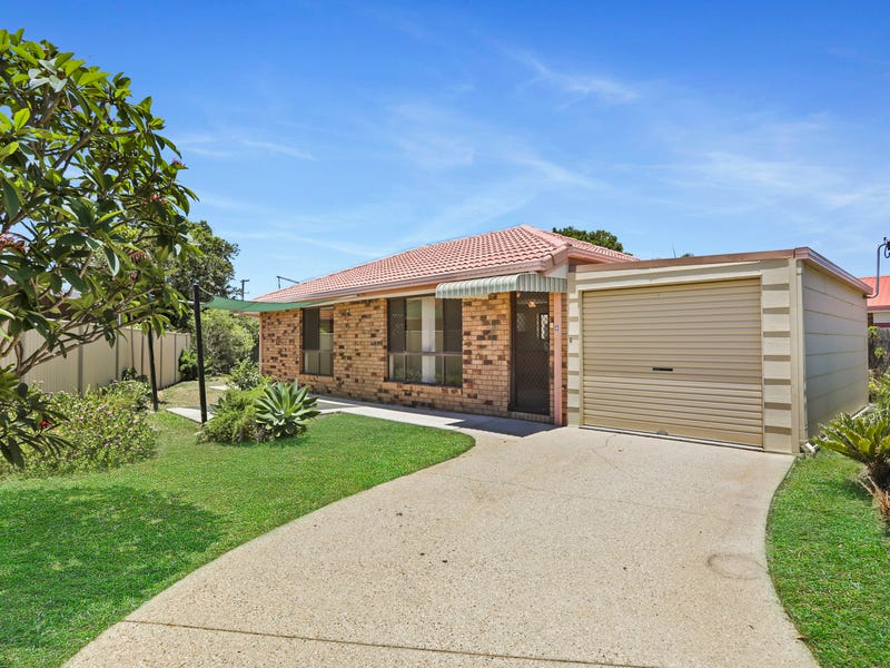 32 Sunderland Drive, Banksia Beach, QLD 4507