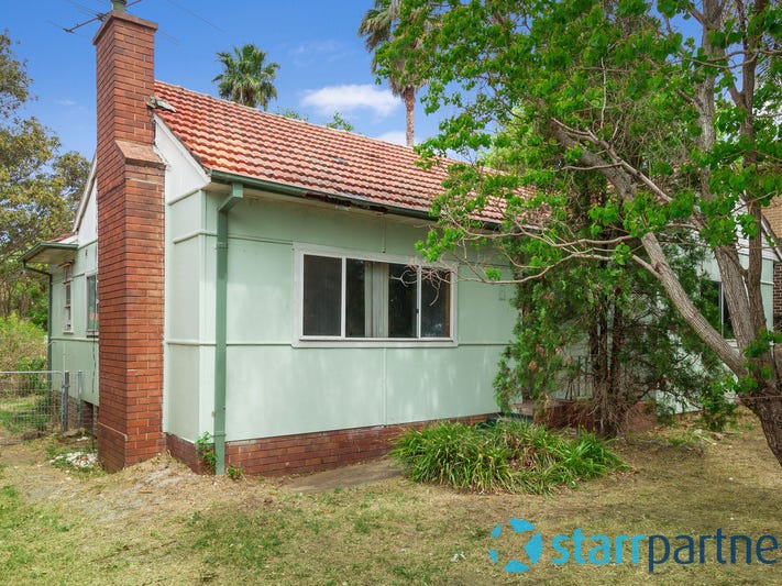 8 Dellwood St, Granville, NSW 2142 Property Details