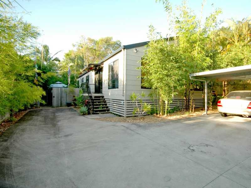 2/87 Whiting Street, Labrador, Qld 4215 Property Details