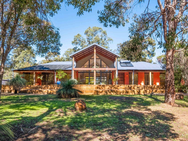 235 Carinya Drive, Stoneville, WA 6081