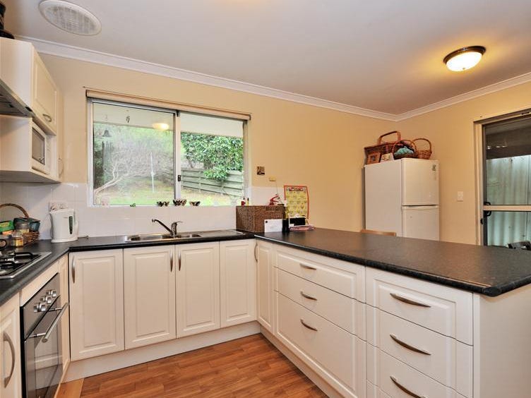 7 Mayhew Road, Darlington, WA 6070 Property Details