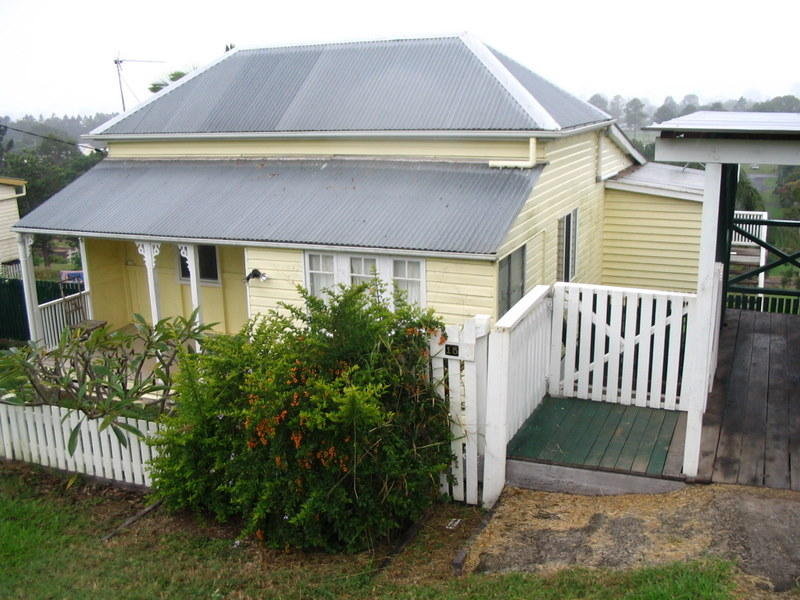 15 Elizabeth Street, Imbil, QLD 4570