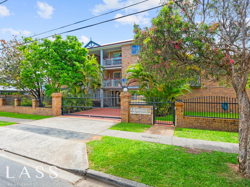 4/15 Smallman Street, Bulimba, Qld 4171 - Property Details