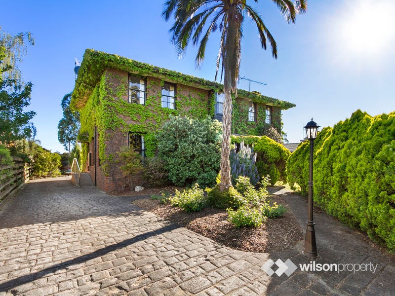 5 Sunderland Circuit, Traralgon, Vic 3844 Property Details