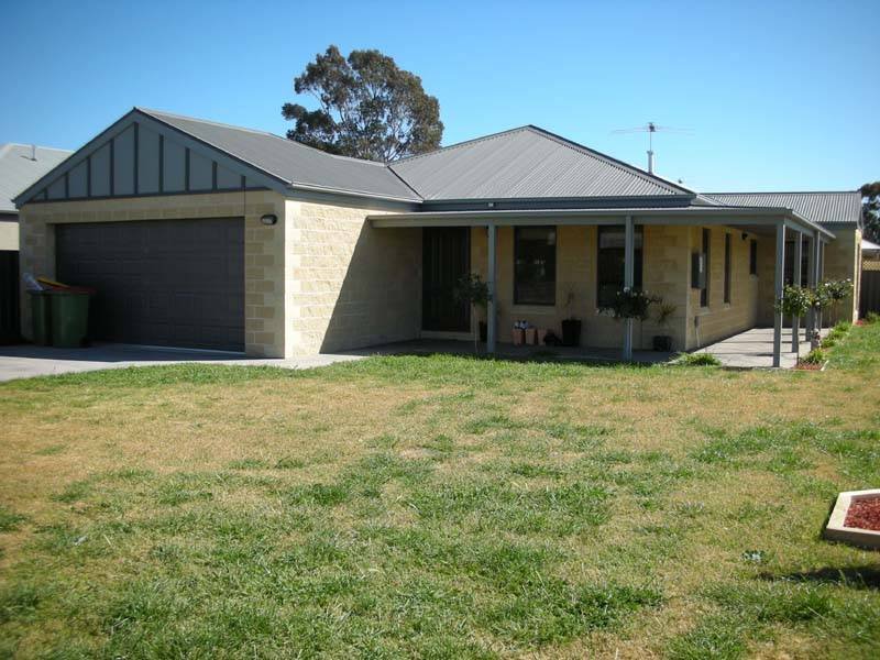 79 Romney Street, Mulwala, NSW 2647 Property Details