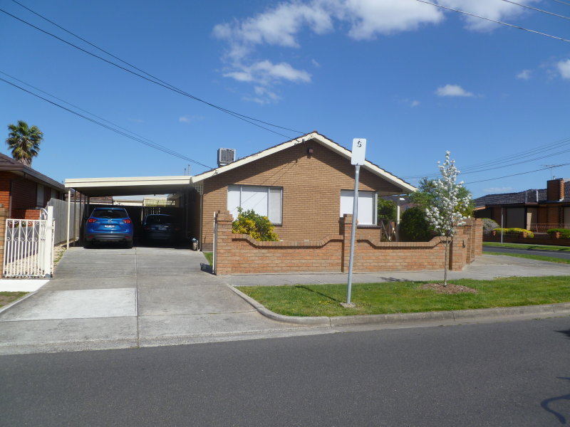 165 Glasgow Avenue, Reservoir, VIC 3073
