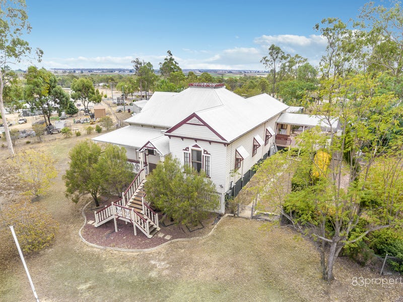 1 Cockatoo Court, Regency Downs, Qld 4341