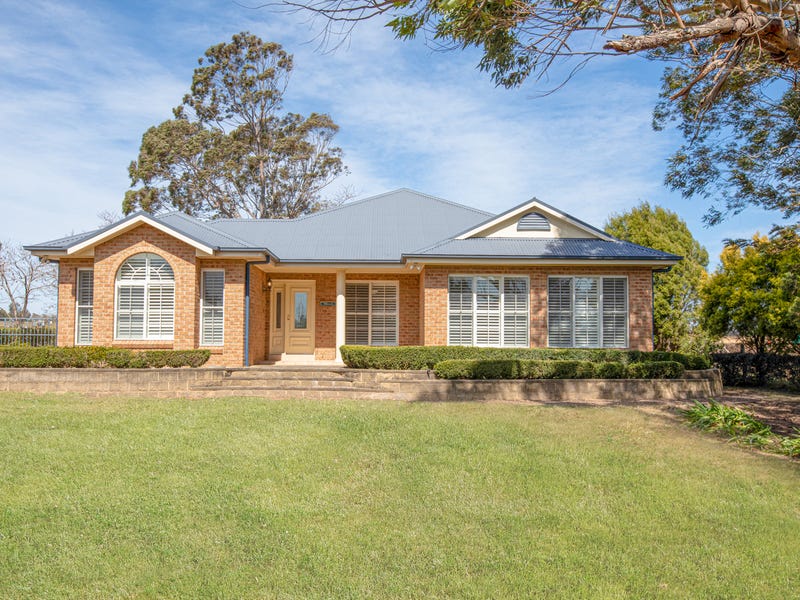 855 New England Highway, Lochinvar, NSW 2321 Property Details