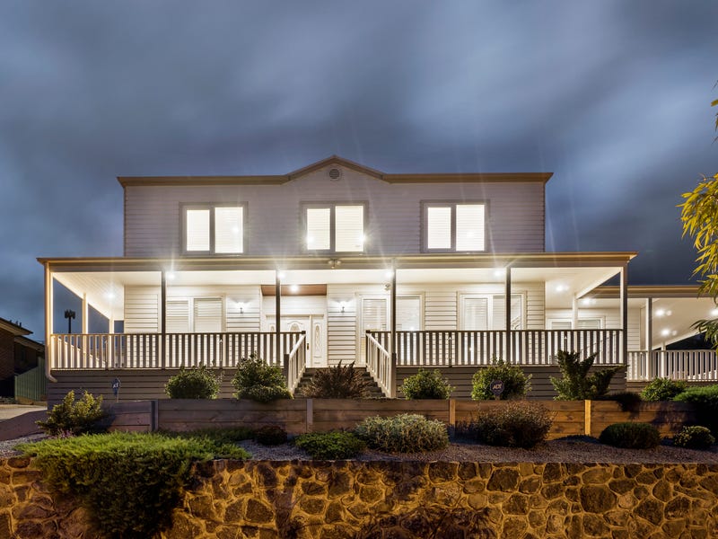 169 Belleview Drive, Sunbury, Vic 3429