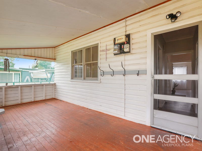 32 Pryor Street, Quirindi, NSW 2343 House for Sale
