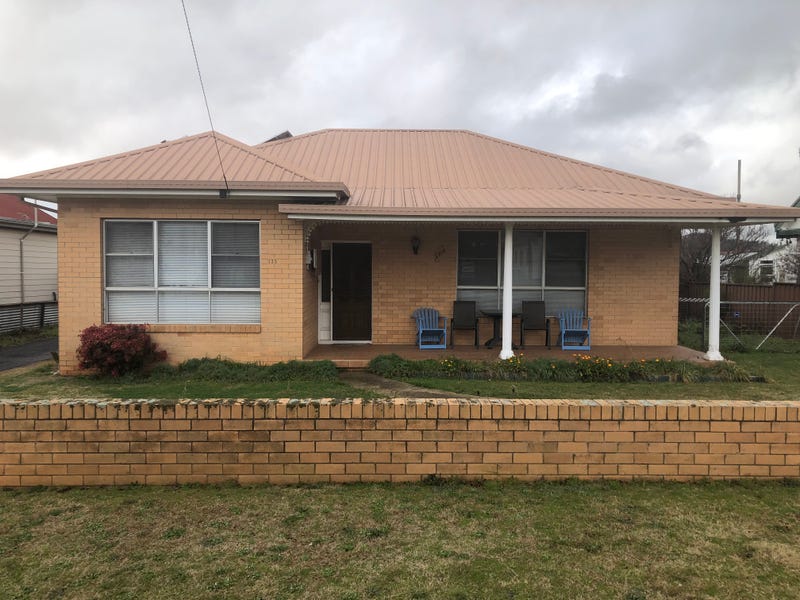 135 Macquarie Street, Glen Innes, NSW 2370