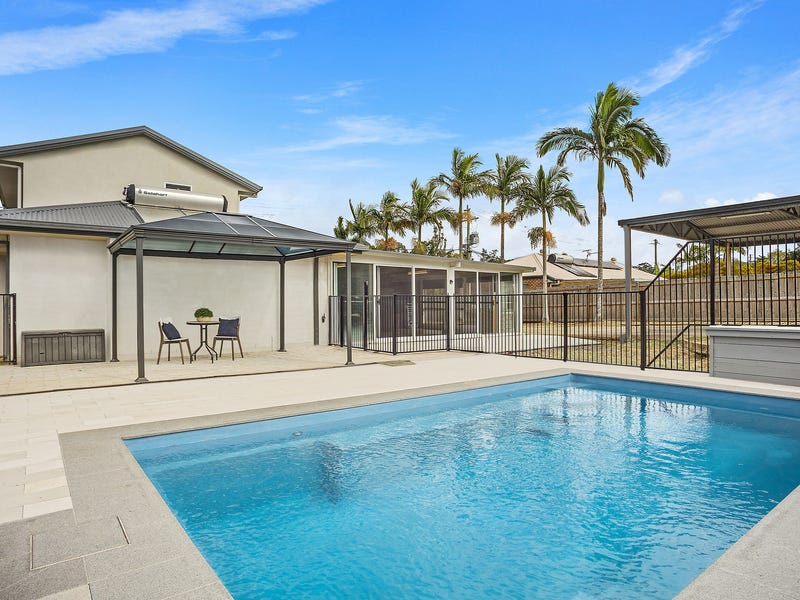 11 Parkview Road, Glass House Mountains, QLD 4518