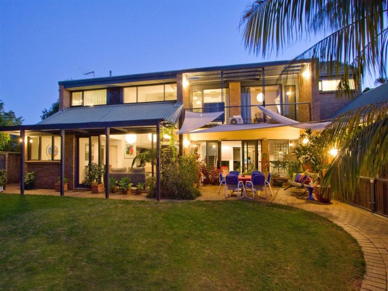 9 Newlands Drive, West Beach, SA 5024