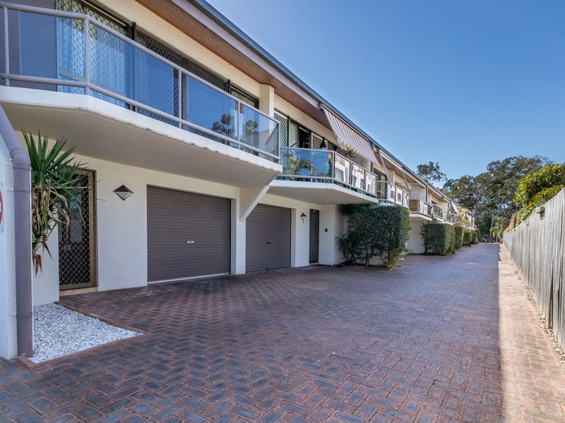 13/406 Esplanade, Torquay, Qld 4655 Property Details