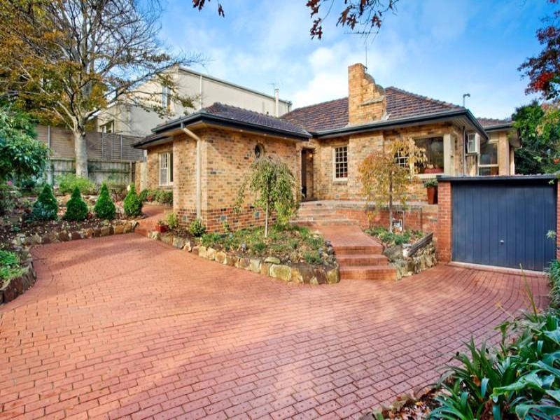 10 Chateau Grove, Beaumaris, Vic 3193 Property Details