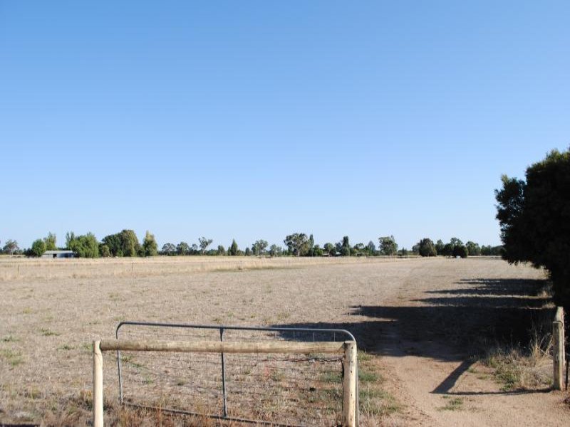 Invergordon Road, Invergordon, Vic 3636 Property Details