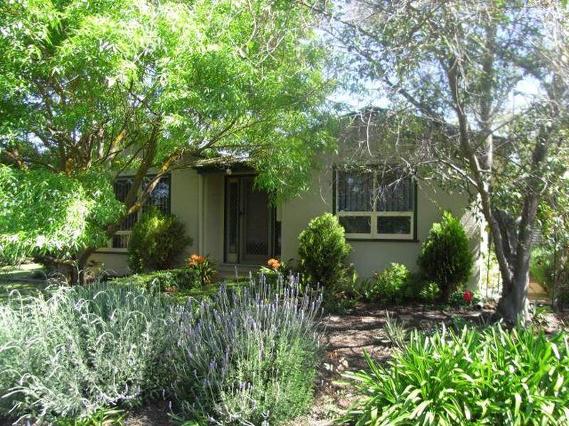 1 Dunn Street, Derrinallum, Vic 3325 Property Details