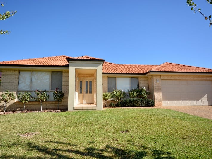 16 Rowley Street, Griffith, NSW 2680