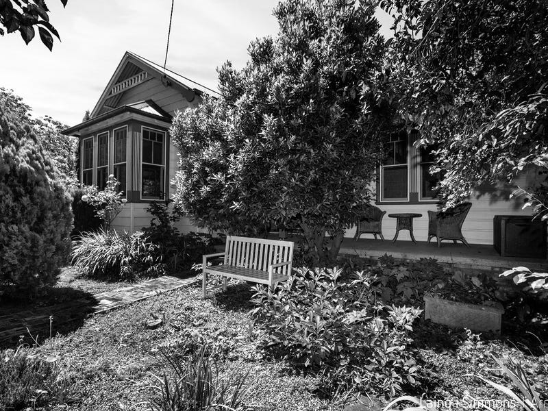 29 Kirkwood Street, Armidale, NSW 2350