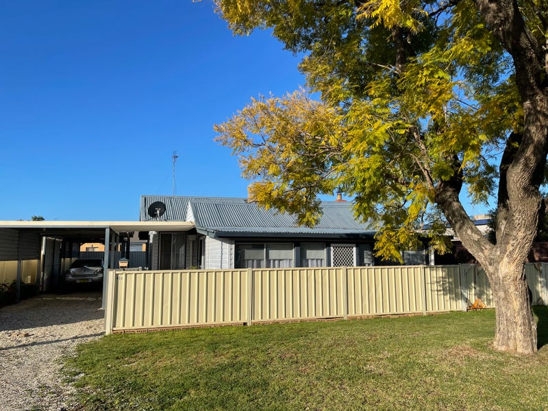 435 HENRY STREET, Deniliquin, NSW 2710 Property Details
