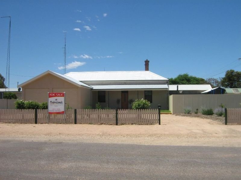 33 Olive Parade, Kadina, SA 5554 Property Details