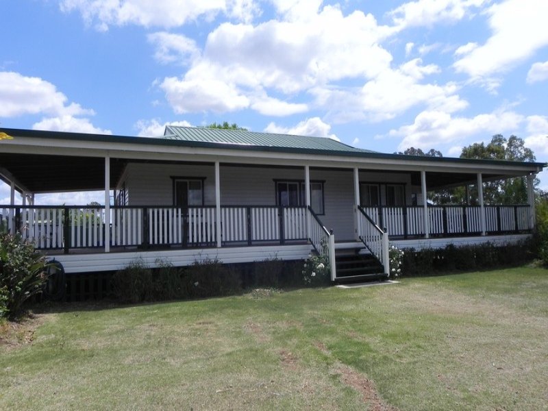 9 Steele Street, Pittsworth, QLD 4356