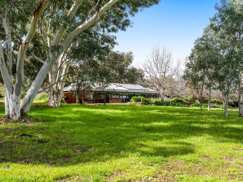 98 Fraser Road, Bullsbrook, WA 6084 House for Sale