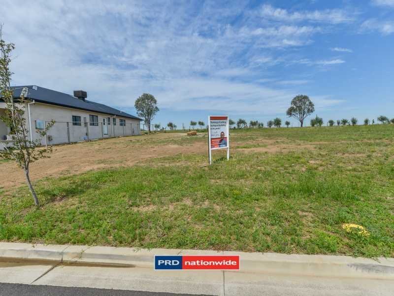 6 Peak Drive, Hillvue, NSW 2340