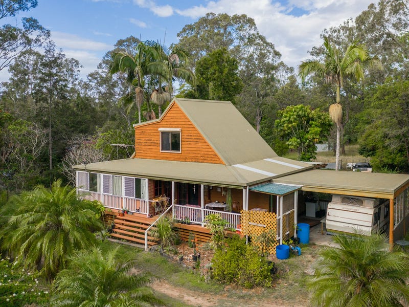 195 Crest Road, Greenbank, Qld 4124 Property Details