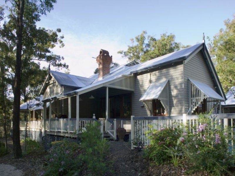 112 Airlie Road, Pullenvale, QLD 4069