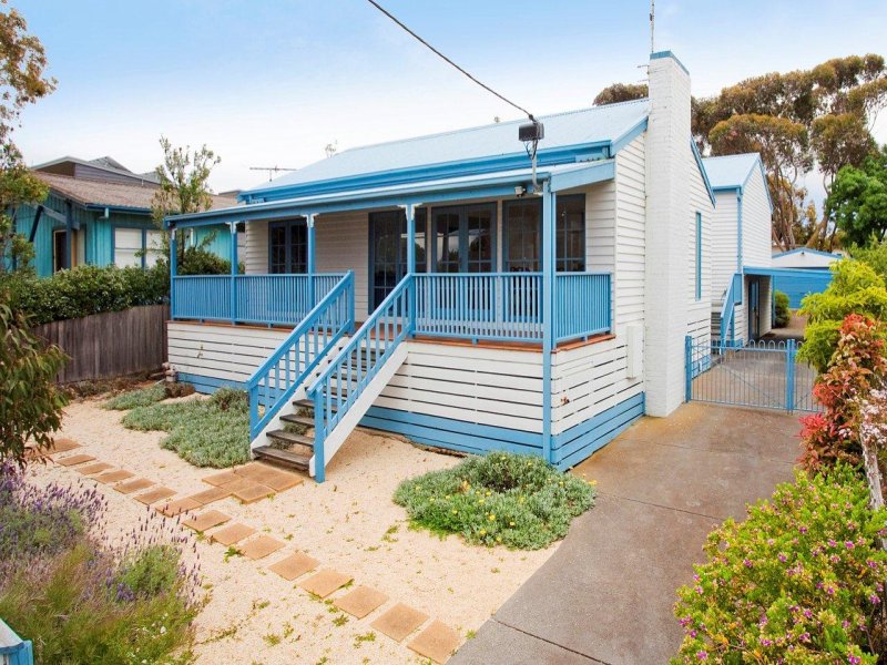 18 Beales Street, Torquay, VIC 3228