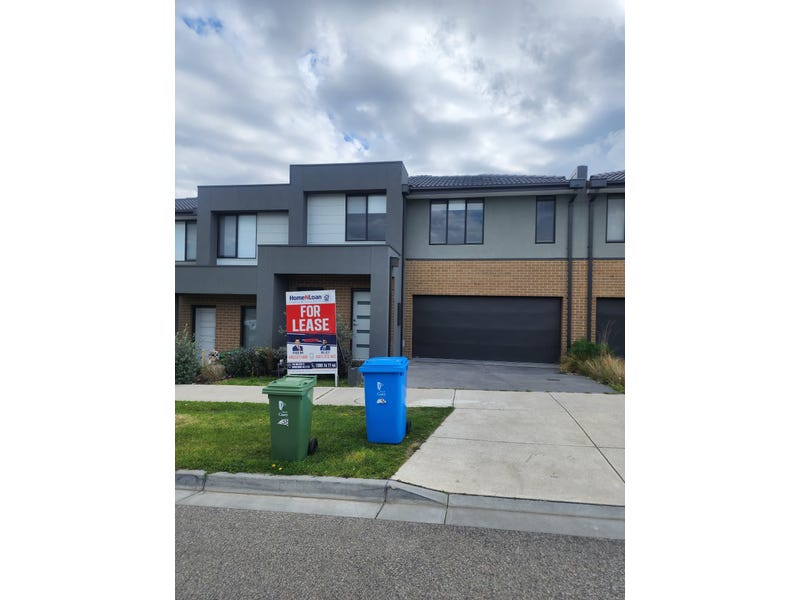 38 EVICA ROAD, Clyde North, Vic 3978 Townhouse for Rent realestate