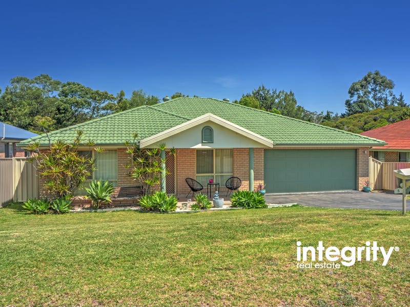 9 Emerald Drive, Meroo Meadow, NSW 2540