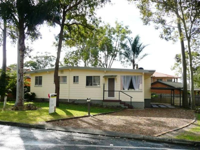 1 Awaba Avenue, Charmhaven, NSW 2263 Property Details