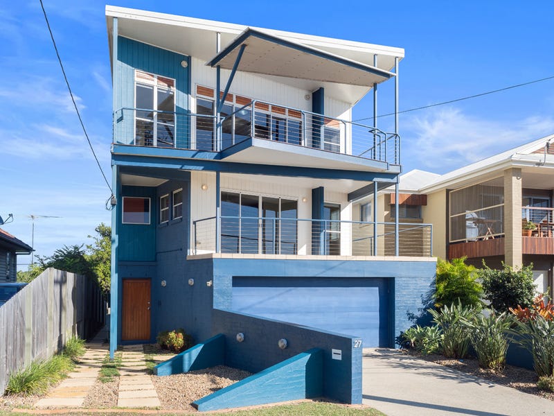 27 Arnold Street, Manly, QLD 4179