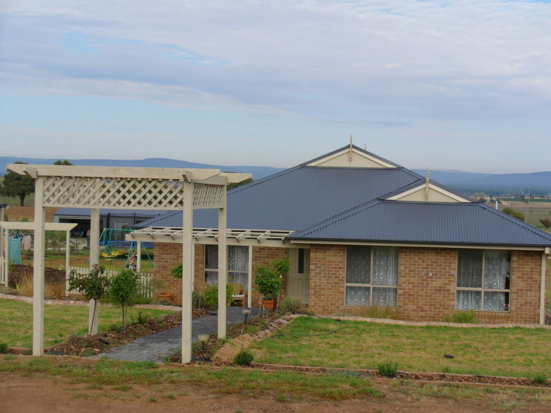 11 Shepherd Avenue, Cowra, NSW 2794