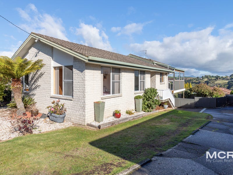 21 Tucker Avenue, Devonport, TAS 7310