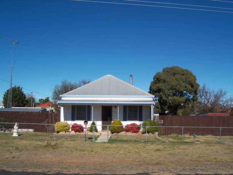 Property 104999200, Deepwater, NSW 2371 Property Details