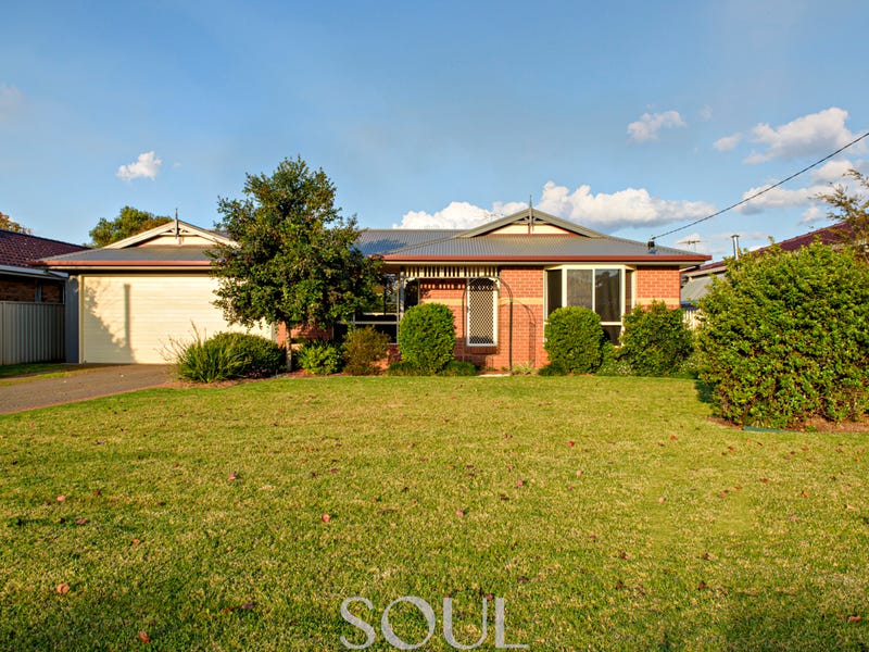 17 Ash Street, Hanwood, NSW 2680 Property Details